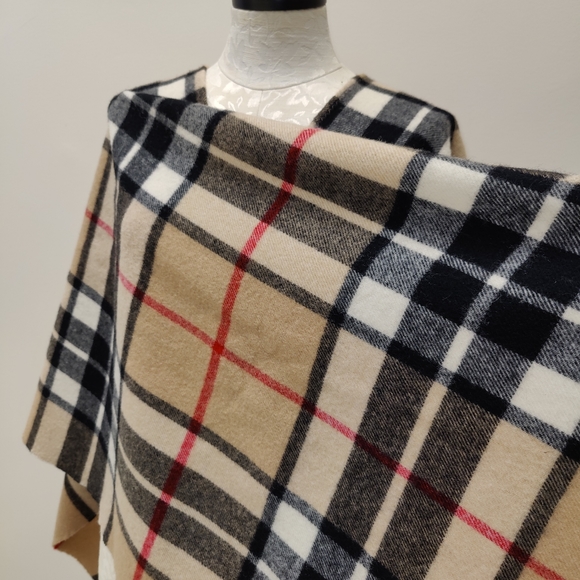 Vintage Highland Home Industries Lambswool Plaid Poncho, Size OS - Picture 2 of 12